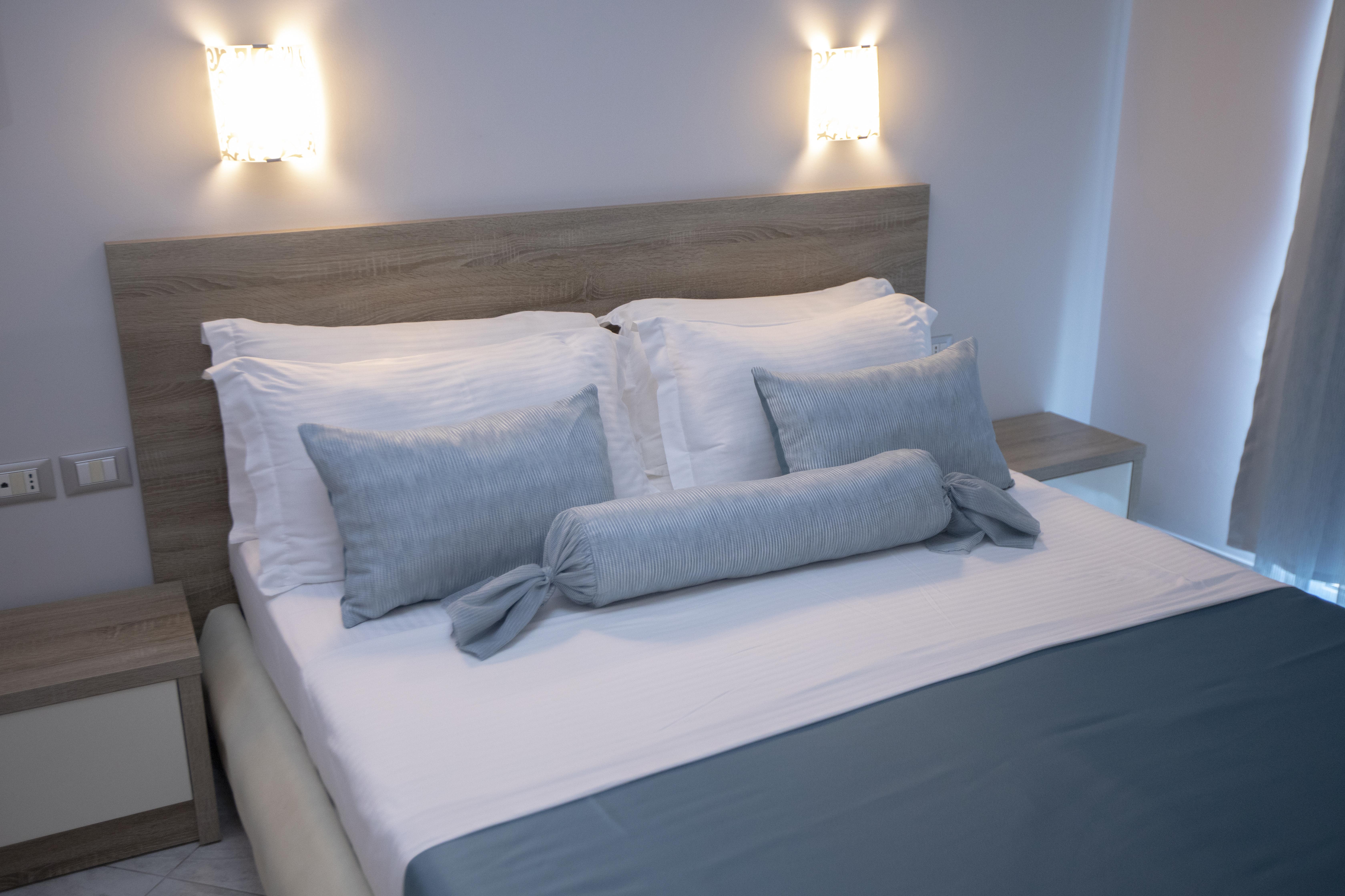 Hotel Oasis Sarandë 외부 사진