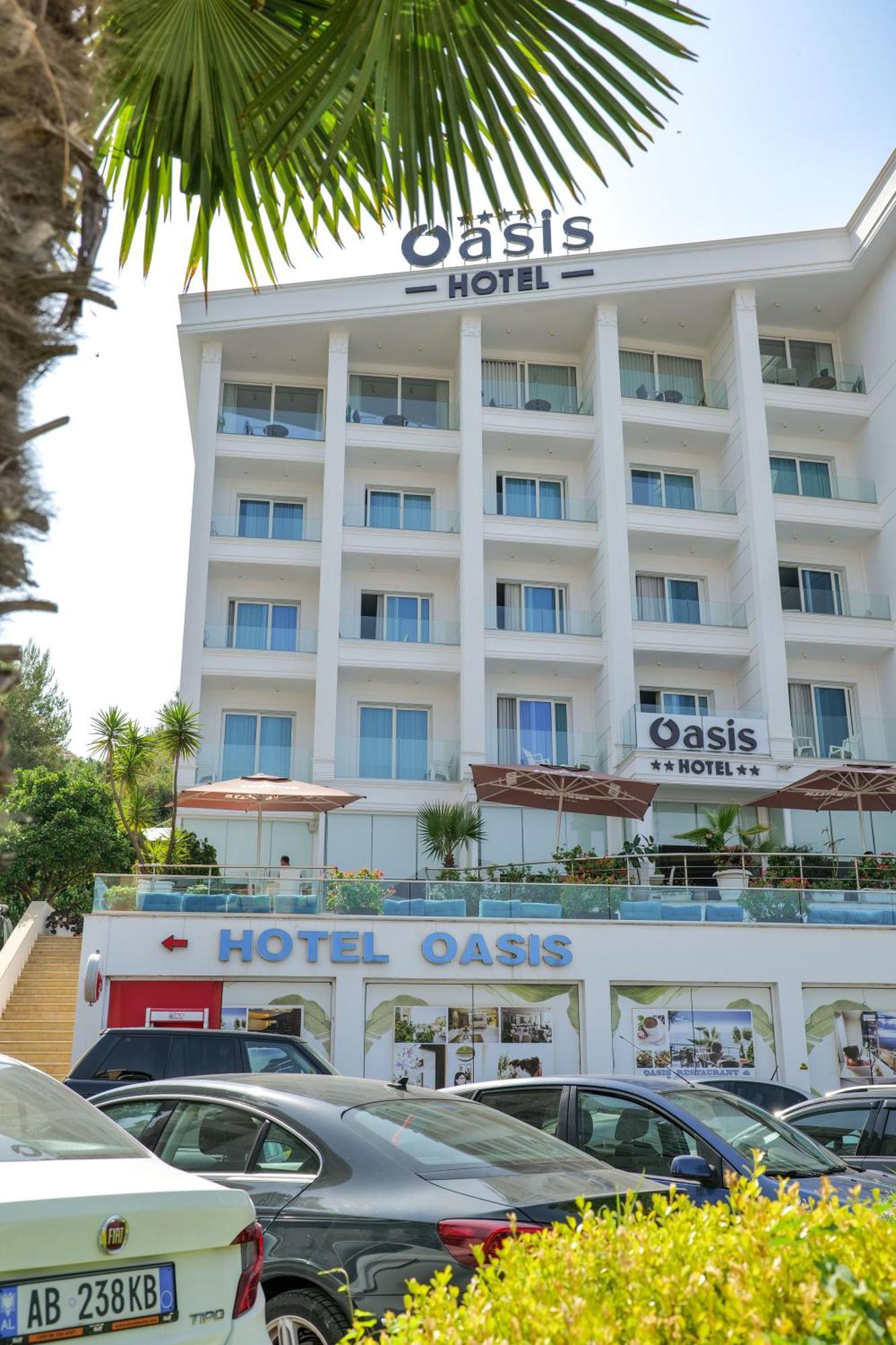 Hotel Oasis Sarandë 외부 사진