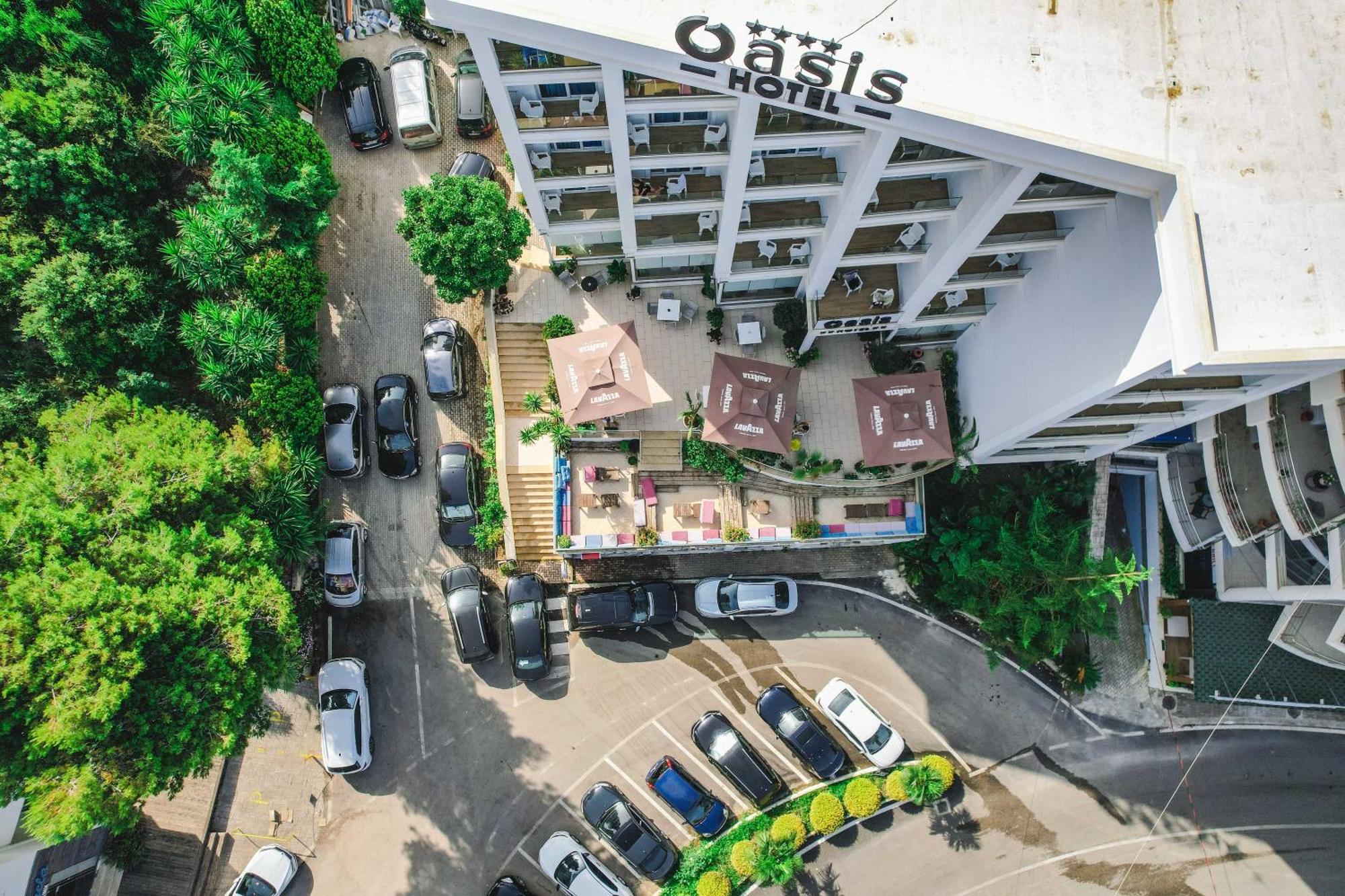 Hotel Oasis Sarandë 외부 사진