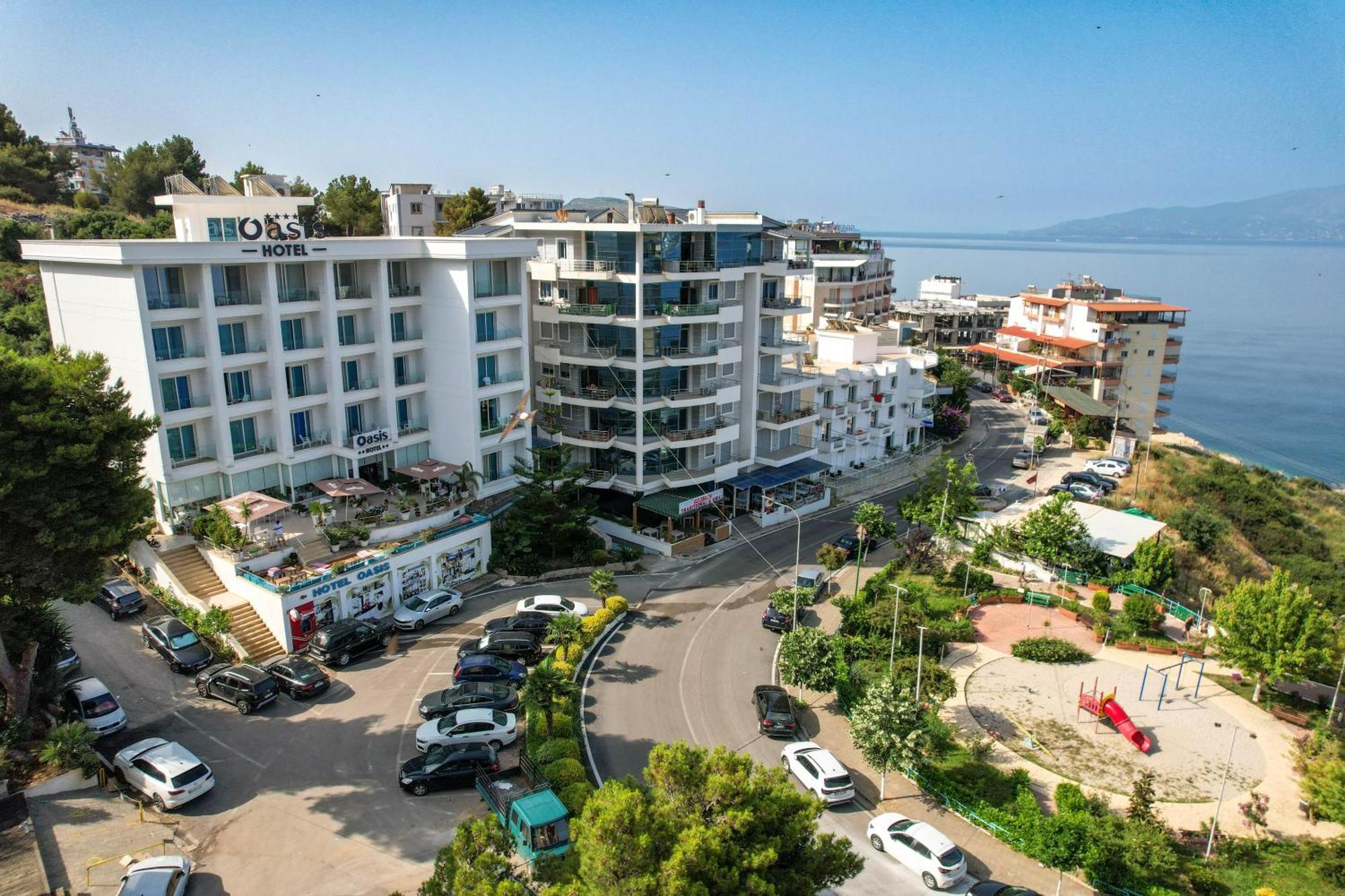 Hotel Oasis Sarandë 외부 사진